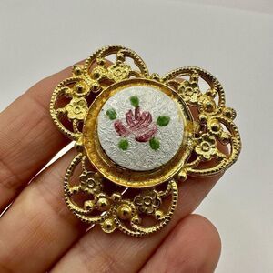 R.N.K Gold tone vintage floral brooch